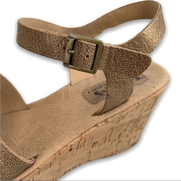 Korks by Kork Ease Wedge Sandals RoseGold Metallic - Picture 6 of 8